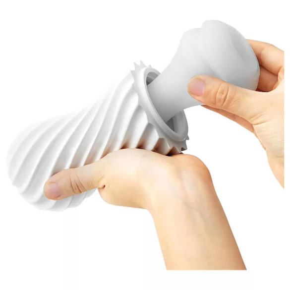 TENGA Flex - masturbátor - černý