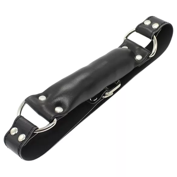 Latetobed - polstrovaný roubík do úst - černý