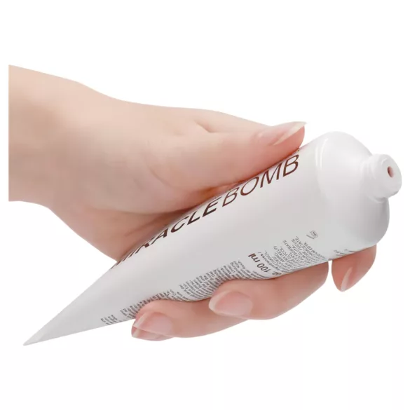 Pharmquests Miracle Bomb - krém na zvětšení a zpevnění prsou - 100 ml